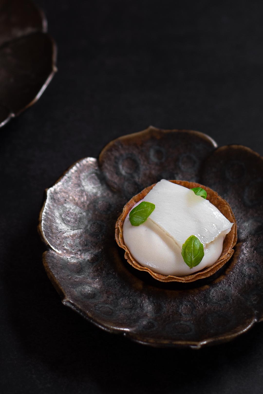 Tomato release dish